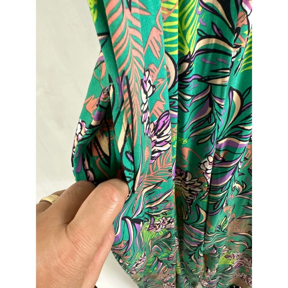 Taravana Romper Women's‎ L/XL Floral - Picture 3 of 12